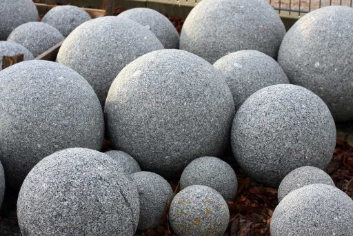 Kugeln Aus Granit Fur Den Garten